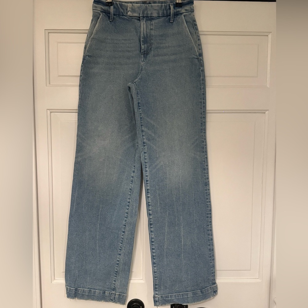 EXPRESS- wide leg trouser denim
High rise 
Stretch size 0R
